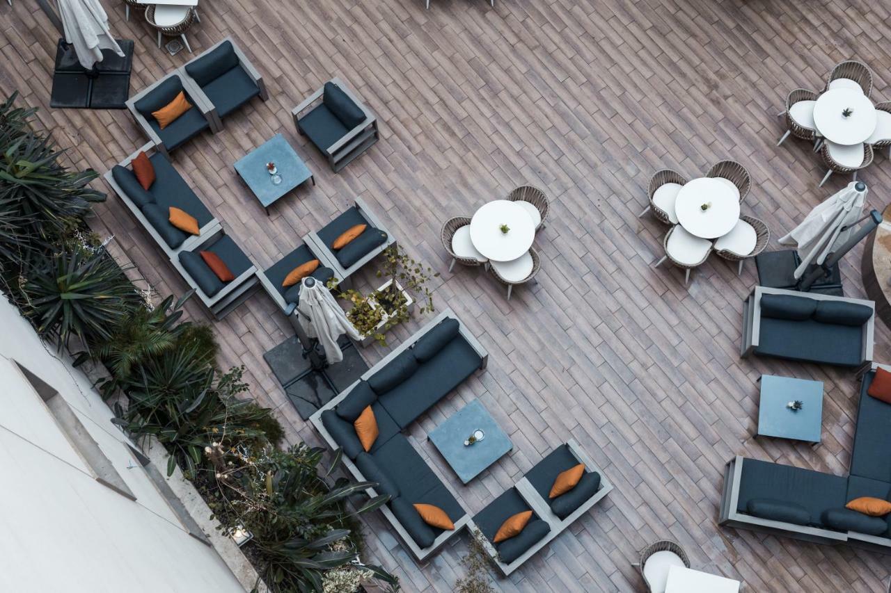 Az Hotels Зеларда Екстериор снимка