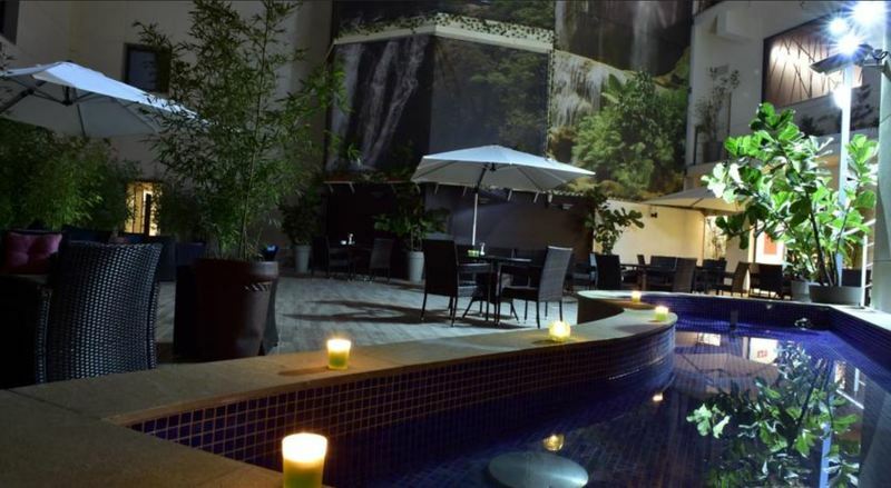 Az Hotels Зеларда Екстериор снимка